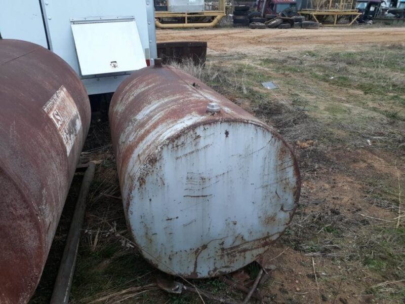 USED 250 GALLON PORTABLE FUEL TANK  FOR SALE - Image 5