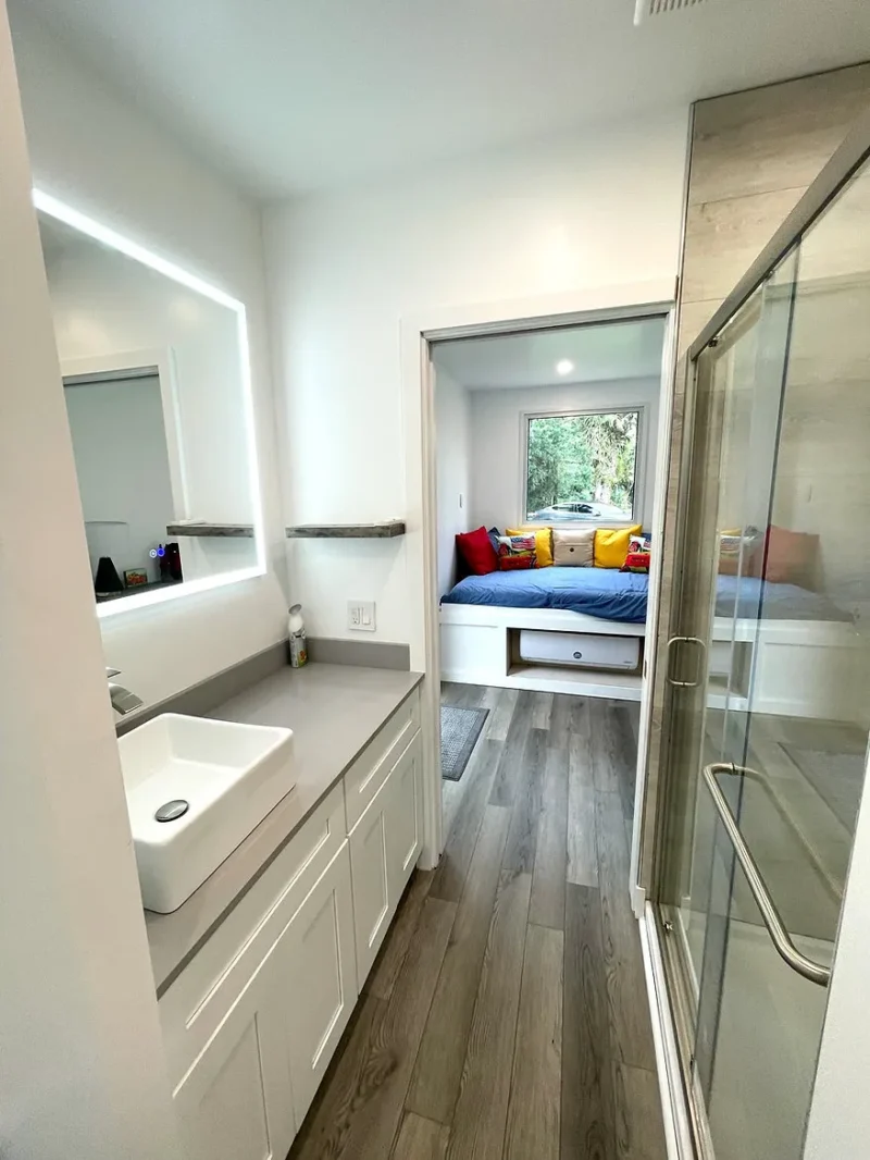 King’s Peak 40′ Shipping Container Home – Made In USA (Base Version) - Image 7