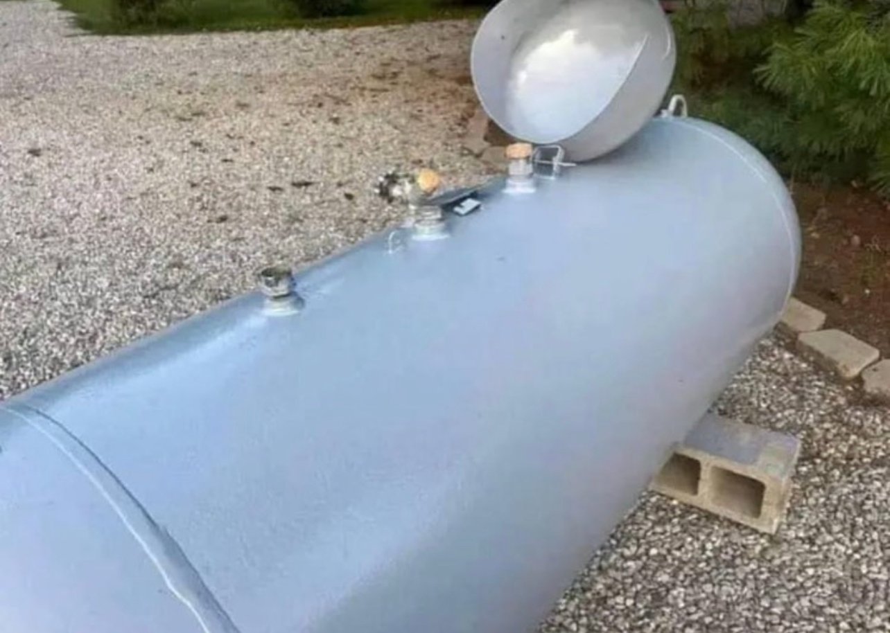 250 Gallon Above Ground Propane Tank (NEW) - Image 5