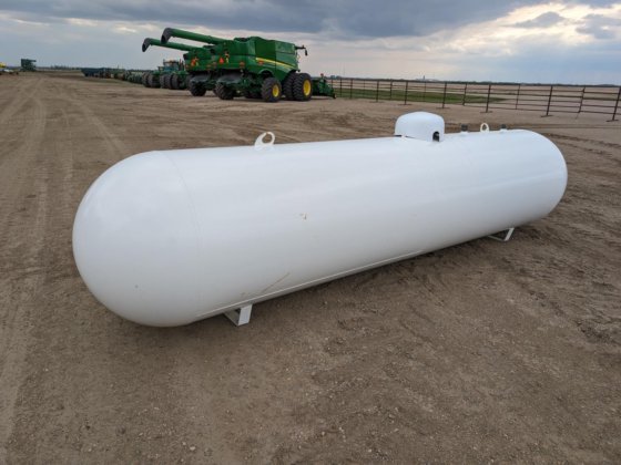 1000 Gallon Above Ground Propane Tank - Image 2