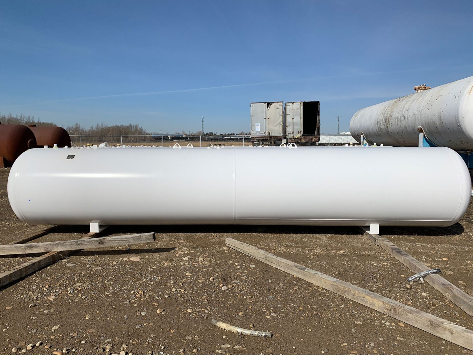 New 2000 Gallon Propane Tank - Image 4