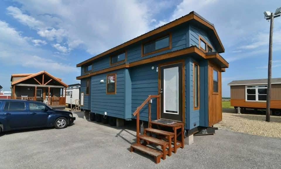 Tiny Mobile homes