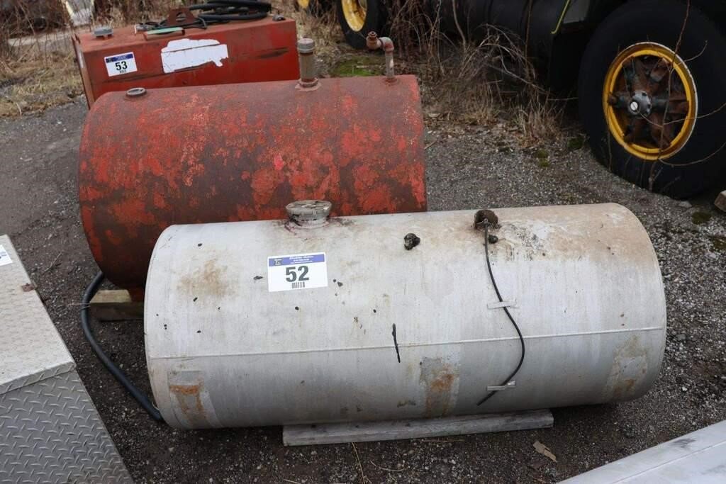 USED 52 - ALUMINUM & STEEL FUEL TANKS