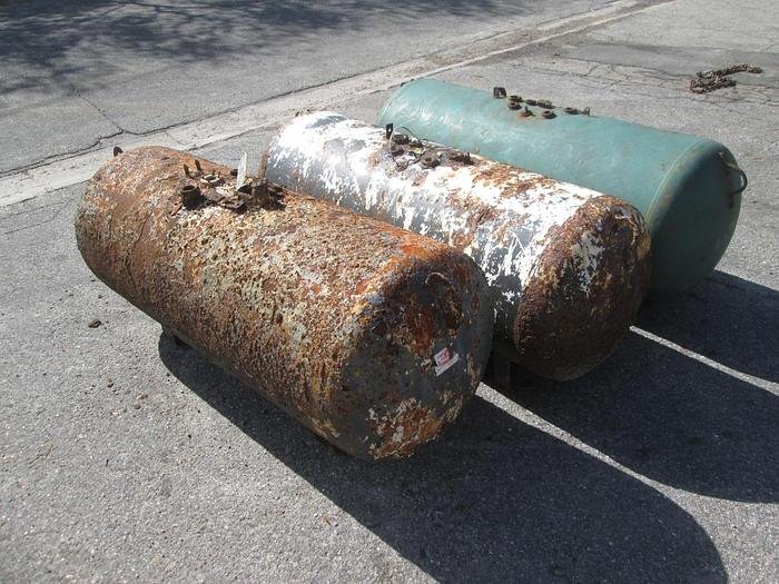 Used 120 Gallon Propane Tank - Image 6