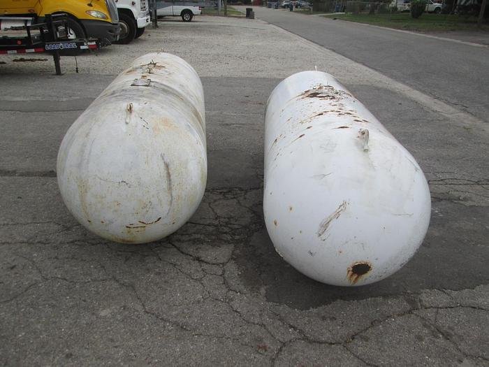 Used 500 Gallon Propane Tank - Image 2